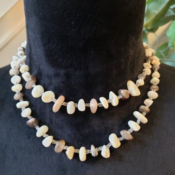 Womens Fashion Mother of Pearl Beads Double Strand Collar Necklace Jewelry - Picture 2 of 6